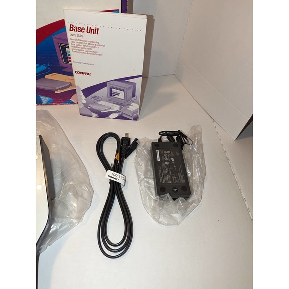 Vintage COMPAQ Contura Aero 4/25 4/33c Docking System / Convenience Base Dock - Picture 5 of 9